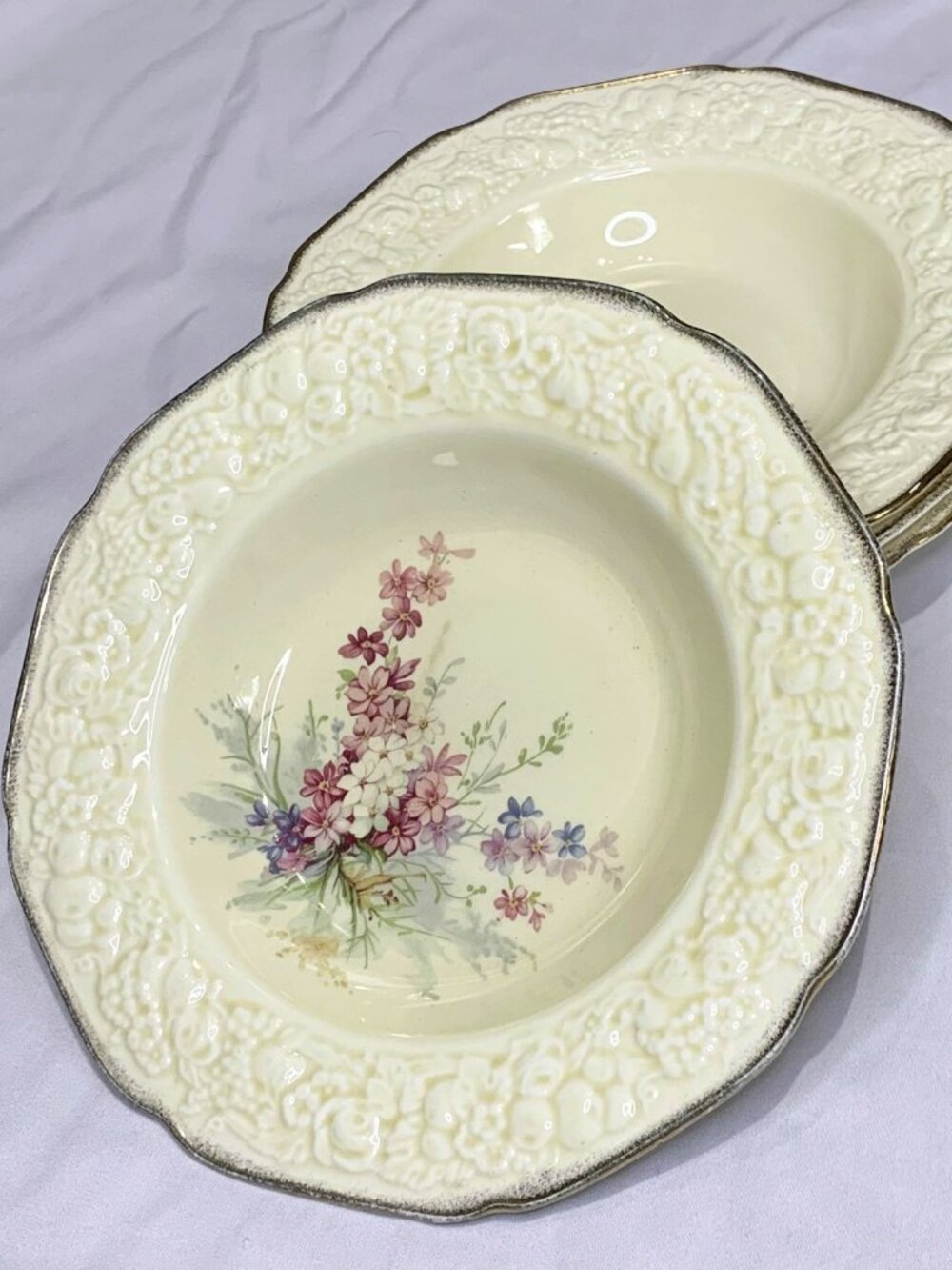 Crown Ducal Florentine Picardy Soup Bowls Set 4 18K Gold Border England Floral